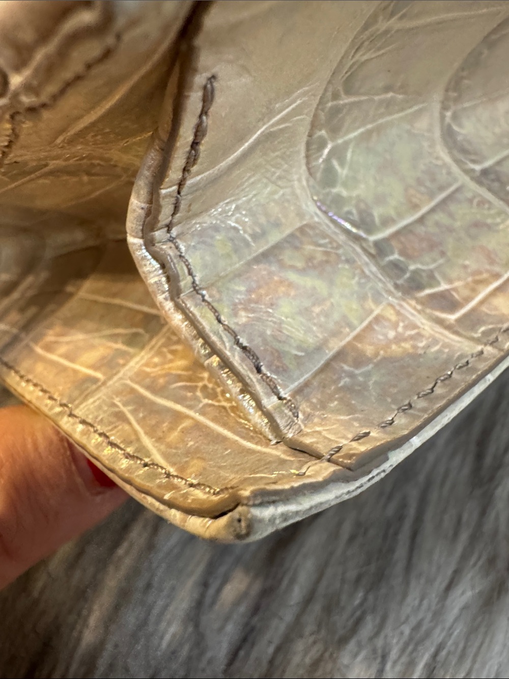 Brahmin Iridescent Pearl Croc-Embossed Crossbody Bag with Gold Hardware - Picture 11 of 16